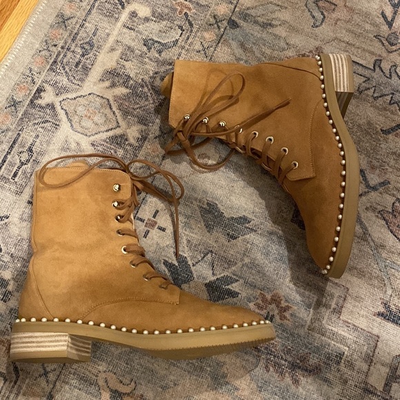 Stuart Weitzman Chelsea Brown Suede Pearl Combat Hiking Boots - Picture 2 of 12